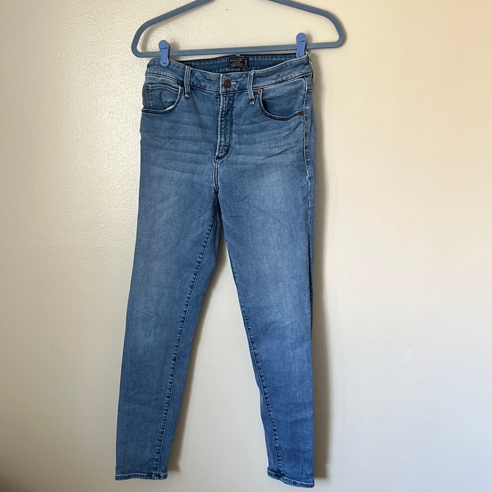 Abercrombie & Fitch High Waisted Super Skinny Jeans